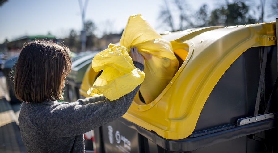 Lee más sobre el artículo En 2022 se enviaron 1,6 millones de toneladas de residuos de envases a plantas de reciclaje