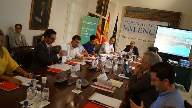 Lee más sobre el artículo [:es]La Diputación impulsa la eficiencia energética y la reducción de residuos en los ayuntamientos valencianos[:va]La Diputació impulsa l’eficiència energètica i la reducció de residus en els ajuntaments valencians[:]