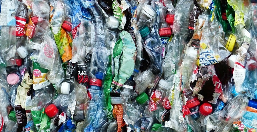 Lee más sobre el artículo [:es]La CE quiere que todos los envases de plástico sean reciclables en 2030[:va]La CE vol que tots els envasos de plàstic siguin reciclables en 2030[:]